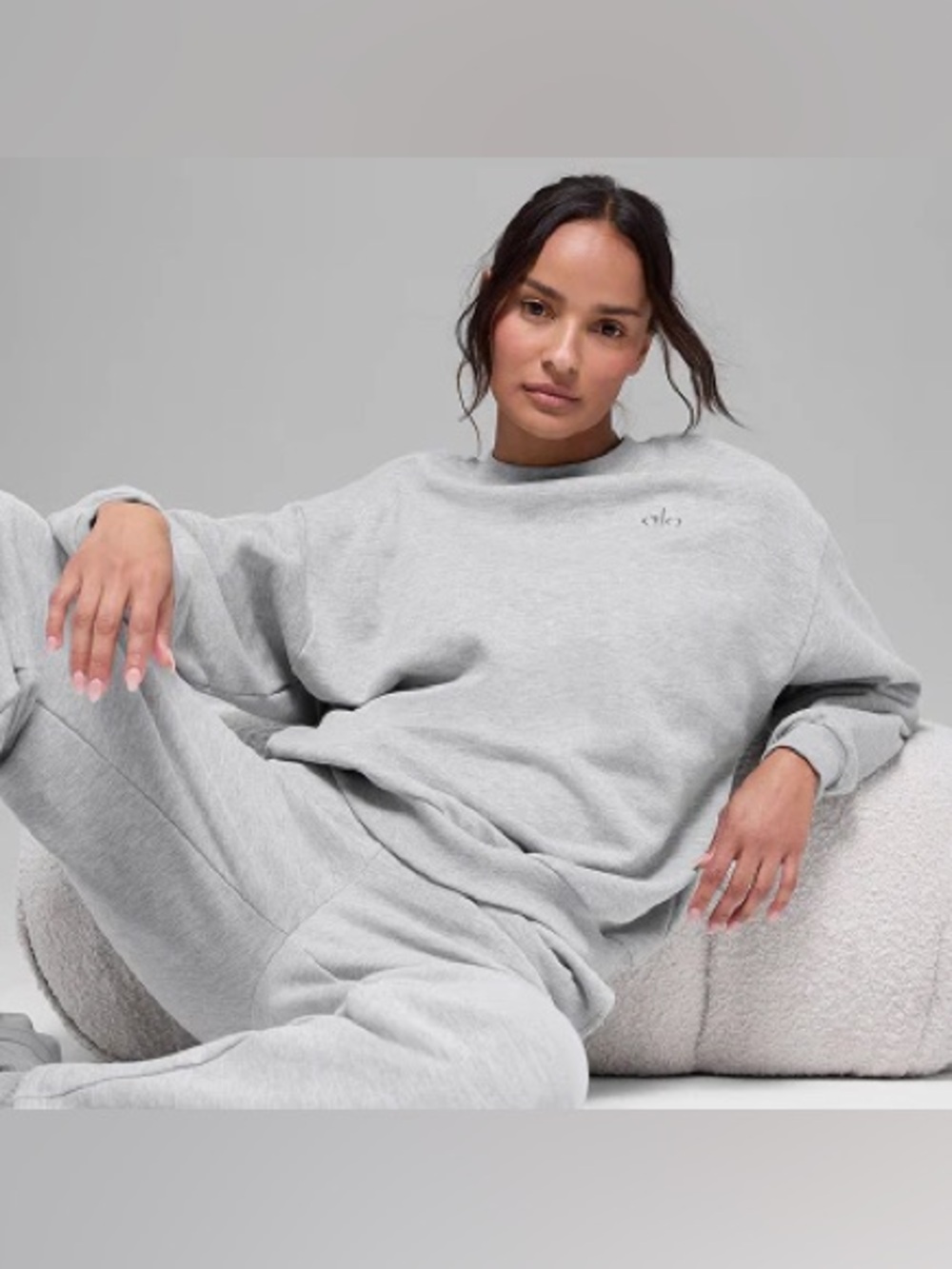 Alo Accolade Crewneck Sweatshirt Athletic Heather Grey LA clean girl oversized
